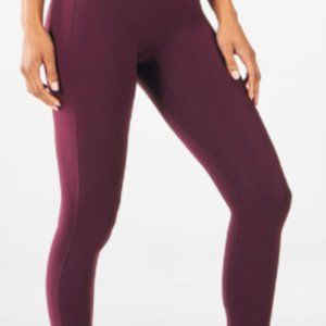 Fabletics Trinity High-Waisted Pocket Legging